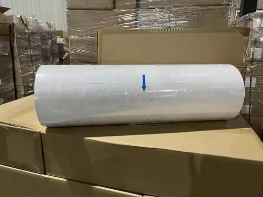 فیلمی چسبنده UV PET با انعطاف پذیری بالا در 30cm*100m/60cm*100m برای بسته بندی