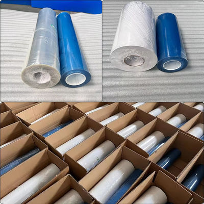 فیلمی چسبنده UV PET با انعطاف پذیری بالا در 30cm*100m/60cm*100m برای بسته بندی
